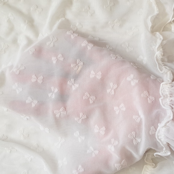 Serra sheer cream chemise Size M - Picture 5 of 10